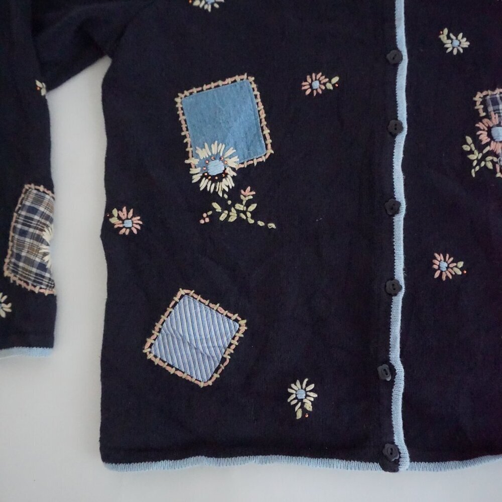 Vintage CJ Banks Navy Patch Floral Hand Embroidered Button Cardigan Sweater X - Picture 6 of 10
